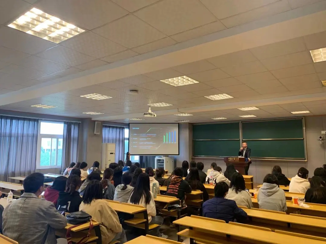 IM電競足跡 丨 校企合作近期成果展示大盤點(diǎn)【9-10月】(圖15) IM電競足跡 丨 校企合作近期成果展示大盤點(diǎn)【9-10月】(圖15)